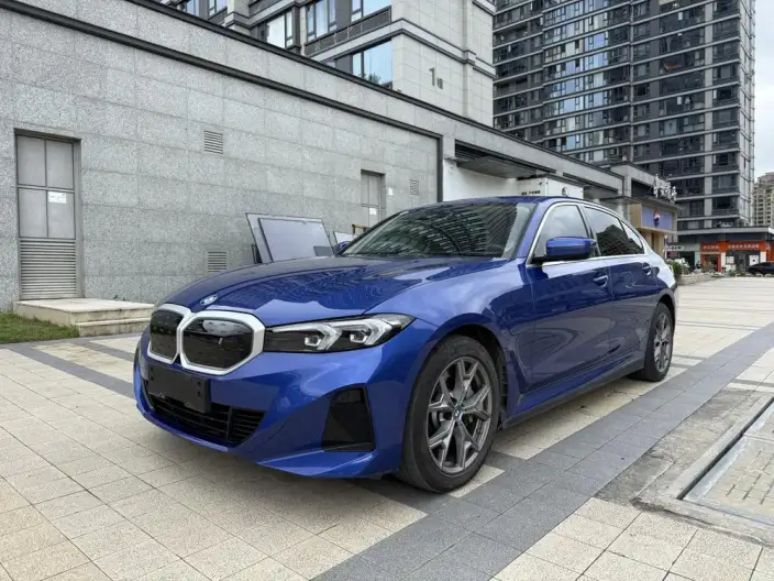 BMW i3 2022 Model eDrive35L – фото 1