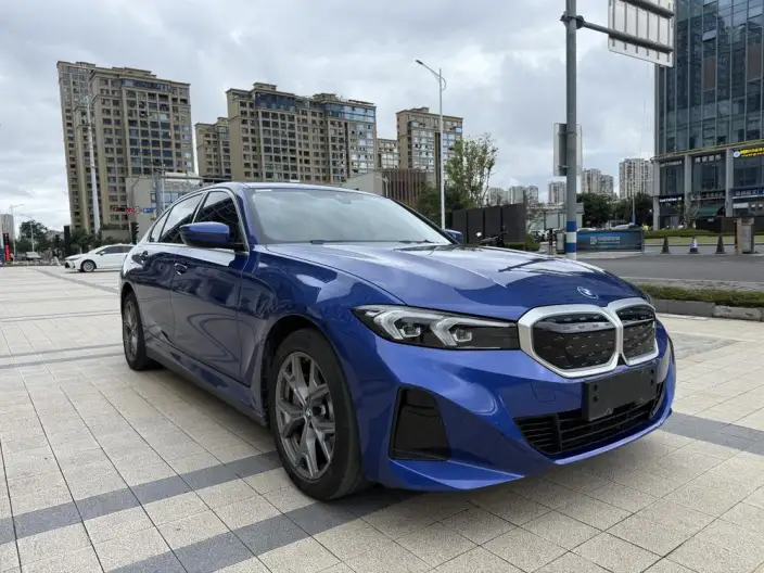 BMW i3 2022 Model eDrive35L – фото 3