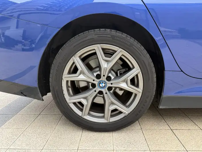 BMW i3 2022 Model eDrive35L – фото 8