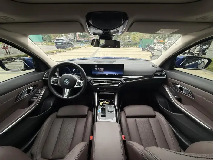 BMW i3 2022 Model eDrive35L – фото 9