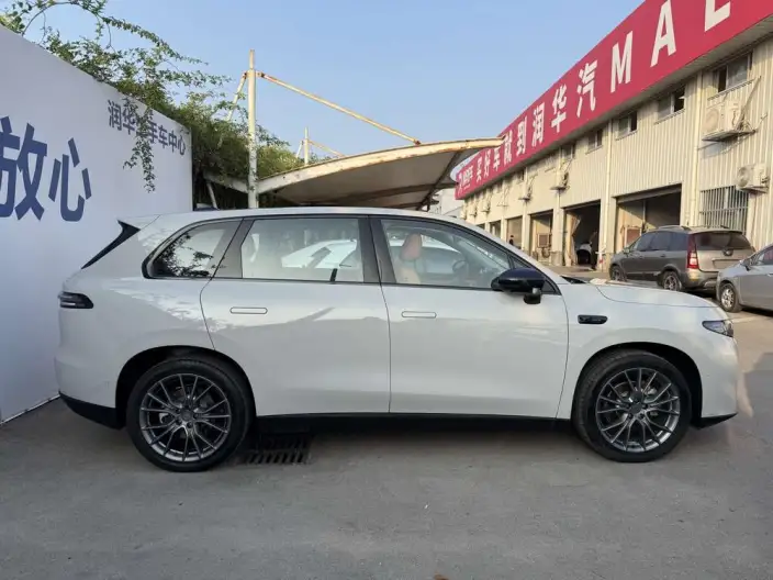 Leapmotor C10 2026 Model EV Edition 605 LiDAR Edition – фото 5