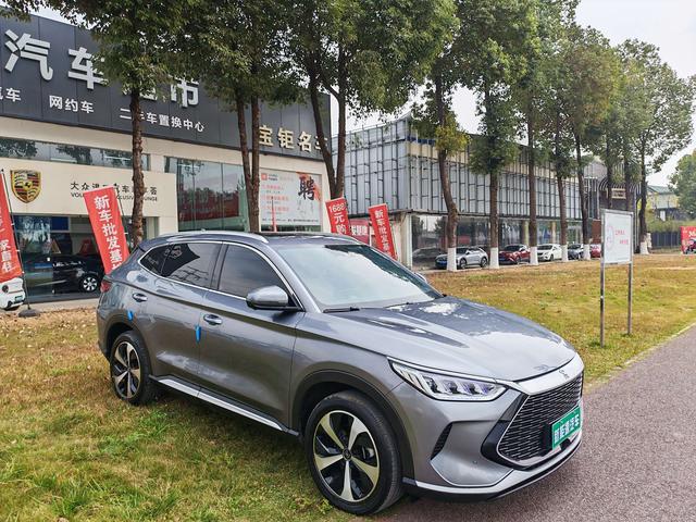 BYD Song Plus DM 2021 DM-i 110km FWD Flagship Plus – фото 3