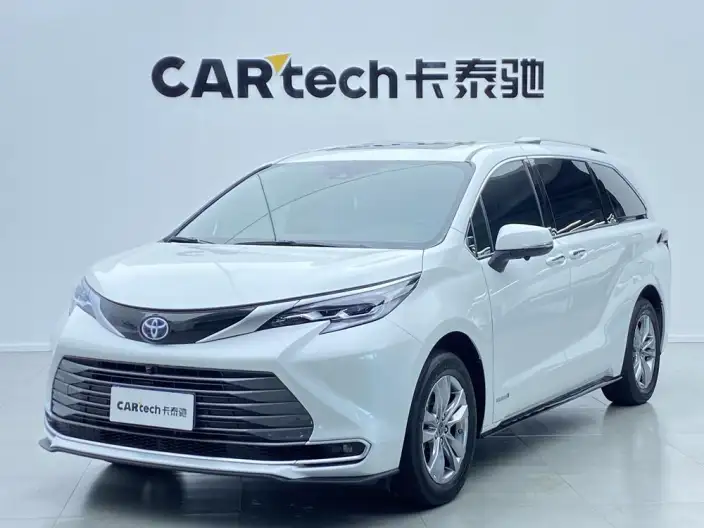 Toyota Sienna 2021 Model 2.5L Hybrid Supreme Edition – фото 1