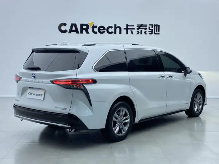 Toyota Sienna 2021 Model 2.5L Hybrid Supreme Edition – фото 4