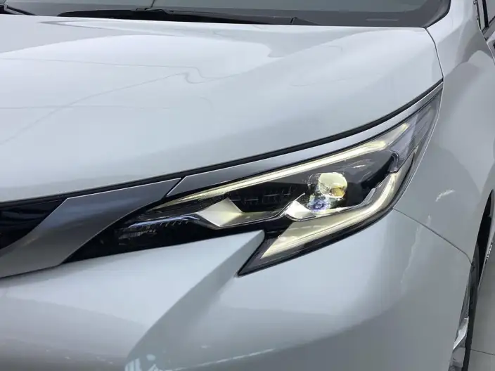 Toyota Sienna 2021 Model 2.5L Hybrid Supreme Edition – фото 7