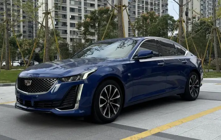 Cadillac CT5 2023 Model 28T Noble Model – фото 1