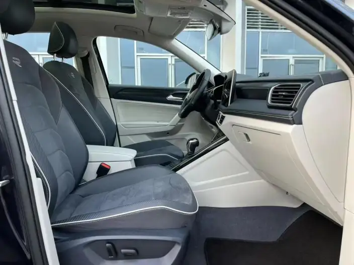 Tayron X 2023 Model 330TSI 2WD Flagship Smart Edition – фото 9