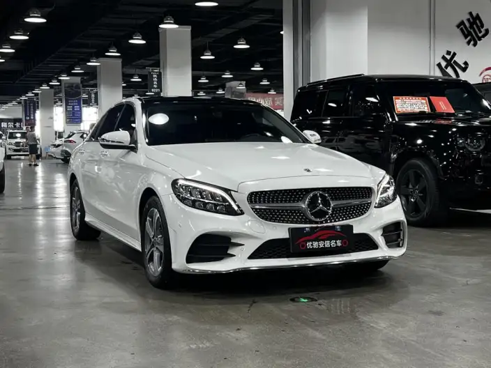 Mercedes-Benz C-Class 2021 Model C 260 L Sports Edition – фото 3