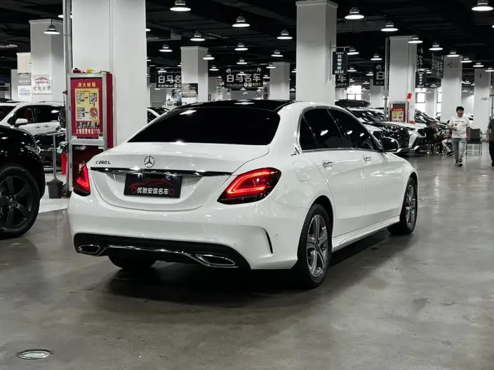 Mercedes-Benz C-Class 2021 Model C 260 L Sports Edition – фото 6