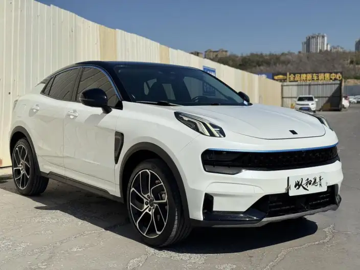 Lynk & Co 05 2020 Model 2.0TD 2WD Shine Halo – фото 3