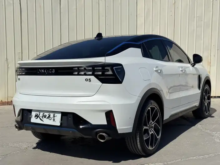 Lynk & Co 05 2020 Model 2.0TD 2WD Shine Halo – фото 6