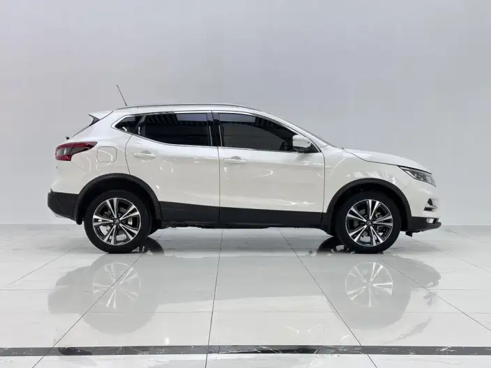 Nissan Qashqai 2022 Model 2.0L XV Prem. Deluxe Edition – фото 8