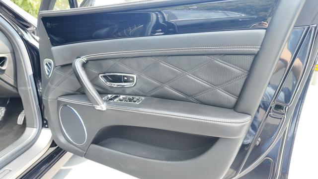 Continental Flying Spur 2013 модификация 6.0T W12 Premium Edition – фото 10