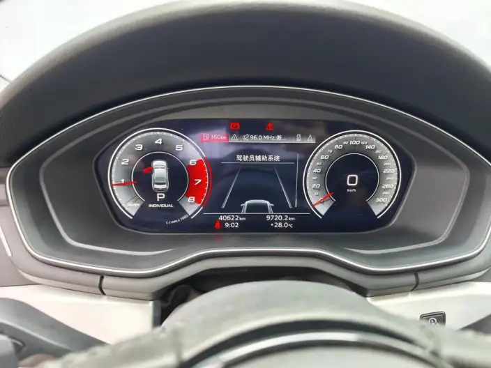 Audi A4 L 2022 Model 40 TFSI Luxury Dynamic Model – фото 8