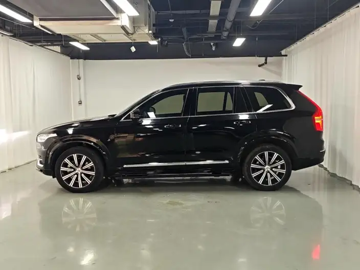 Volvo XC90 2023 Model B5 Zhixing Deluxe Edition 5 seat