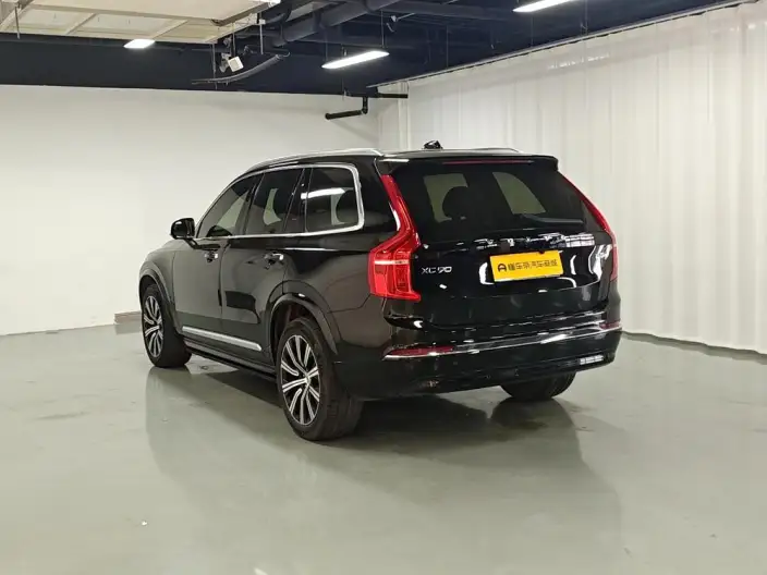 Volvo XC90 2023 Model B5 Zhixing Deluxe Edition 5 seat – фото 5