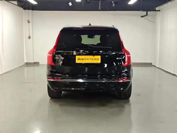 Volvo XC90 2023 Model B5 Zhixing Deluxe Edition 5 seat – фото 6