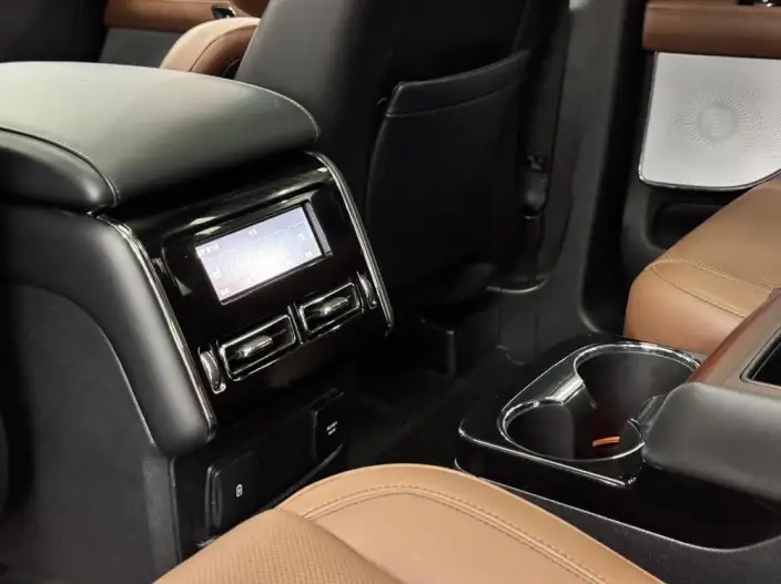 Aviator 2021 Model 3.0T V6 4WD Executive Edition – фото 6