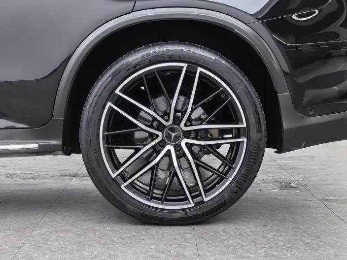 Mercedes-Benz GLC AMG 2022 Model AMG GLC 43 4MATIC – фото 9