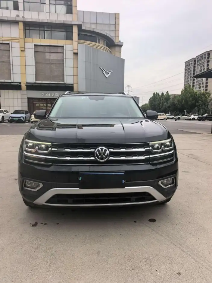 Volkswagen Teramont 2020 Model 330TSI 2WD Deluxe Edition China VI – фото 2