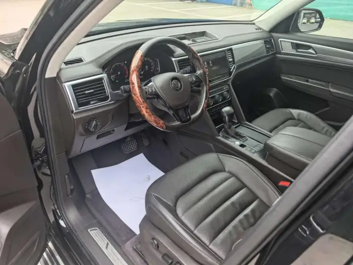 Volkswagen Teramont 2020 Model 330TSI 2WD Deluxe Edition China VI – фото 10