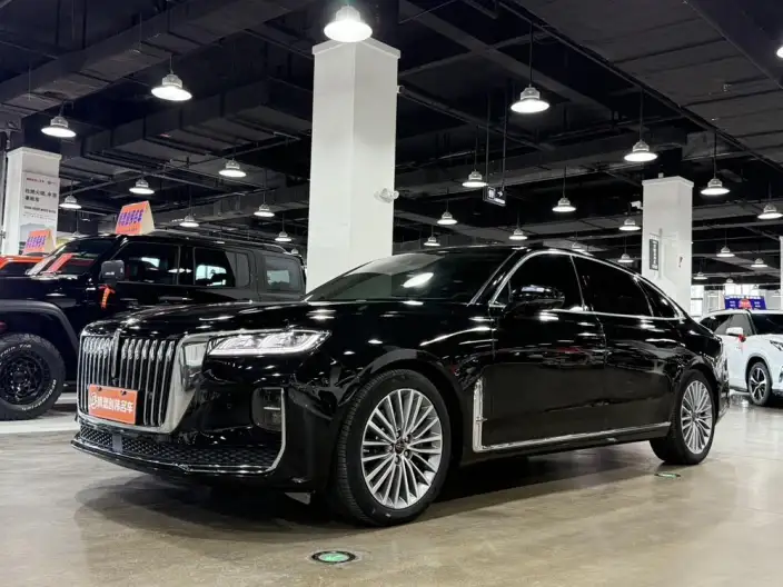 HONGQI H9 2023 Model 2.0T Flag Enjoy Edition – фото 1