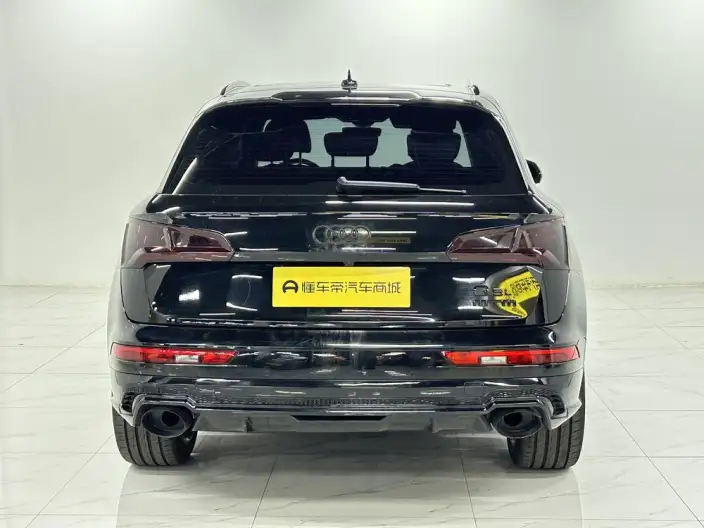 Audi Q5L 2020 Model 40 TFSI Rong Xiang Fashion Model – фото 6