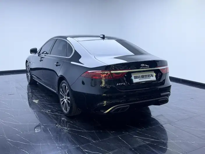 Jaguar XFL 2025 Model 2.0T P250 2WD Exclusive Deluxe Edition – фото 4