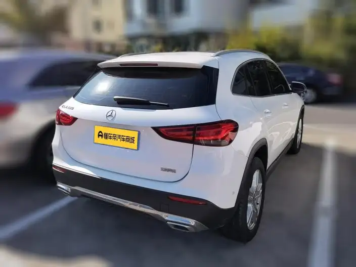 Mercedes-Benz GLA 2020 Model GLA 180 – фото 2