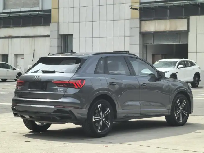 AUDI Q3 2020 Model 40 TFSI Fashion Dynamic Model – фото 7