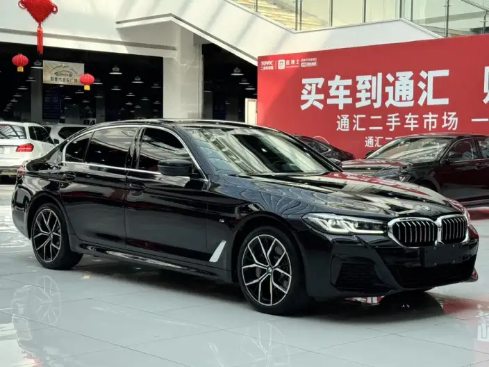 BMW 5 Series 2023 Model 530Li Exclusive Model M Sports Set – фото 3