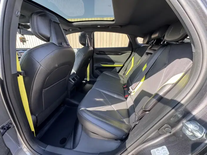 Changan UNI-V 2022 Model 1.5T Sports Edition – фото 9