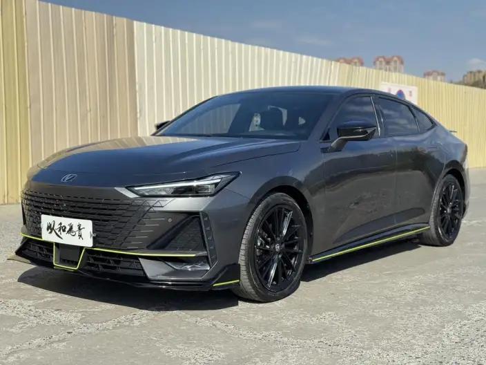 Changan UNI-V 2022 Model 1.5T Sports Edition – фото 10