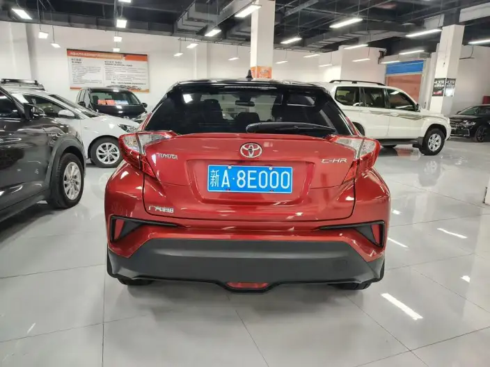 Toyota C-HR 2021 Model 2.0L Deluxe Edition – фото 5