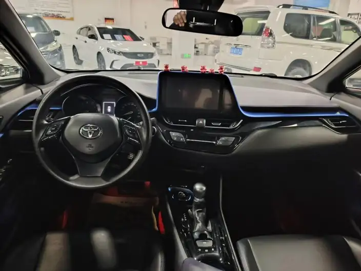 Toyota C-HR 2021 Model 2.0L Deluxe Edition – фото 7