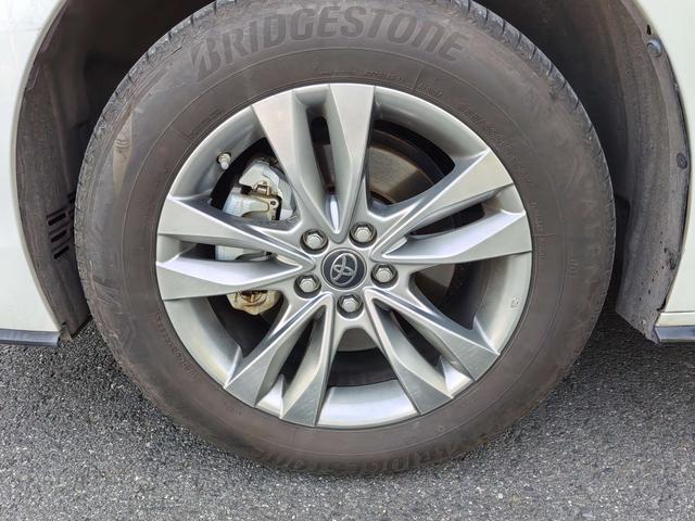 Toyota Sienna 2021 2.5L Hybrid Premium – фото 21