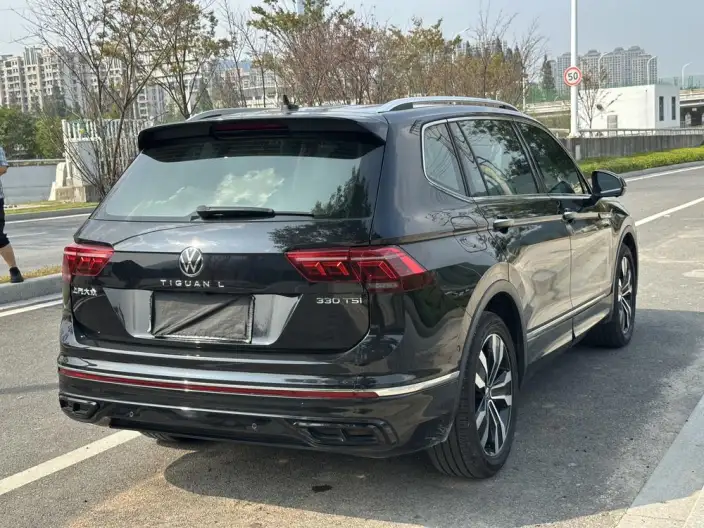 Volkswagen Tiguan L 2022 Model 330TSI Automatic 2WD R-Line Enjoy the version more – фото 6
