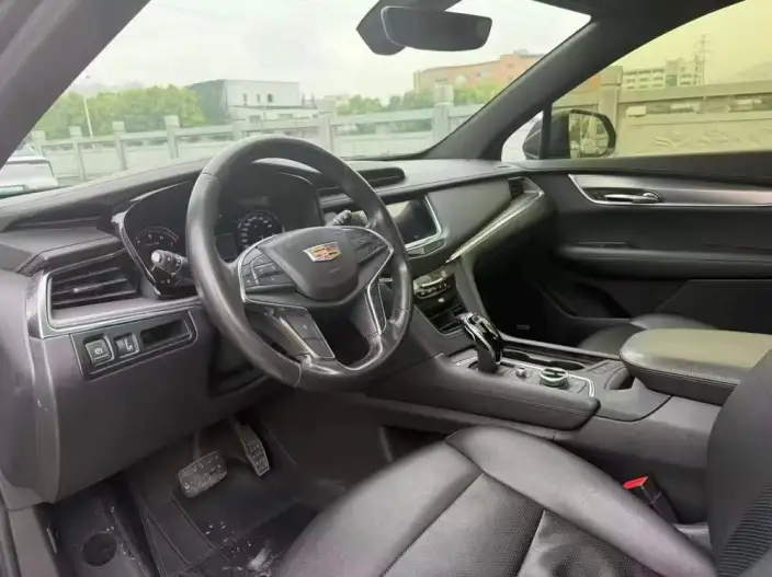 Cadillac XT5 2020 Model Facelift 28T Tech Model – фото 8