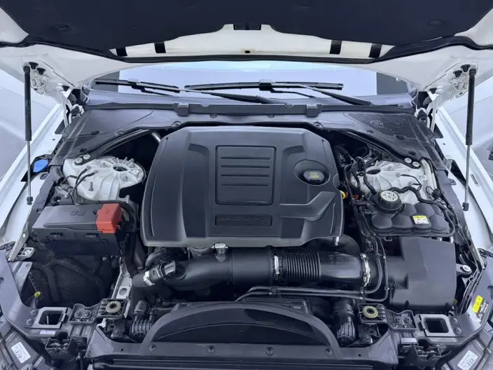 Jaguar XFL 2022 Model 2.0T P250 2WD Exclusive Deluxe Edition – фото 8