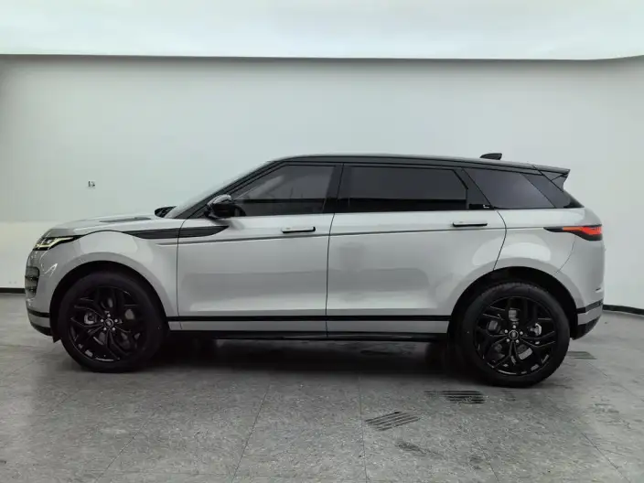 Range Rover Evoque 2022 Model Aurora L 249PS R-Dynamic Deluxe Edition – фото 4