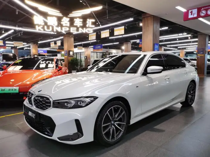 BMW 3 Series 2023 Model 325Li M Sports Set – фото 1