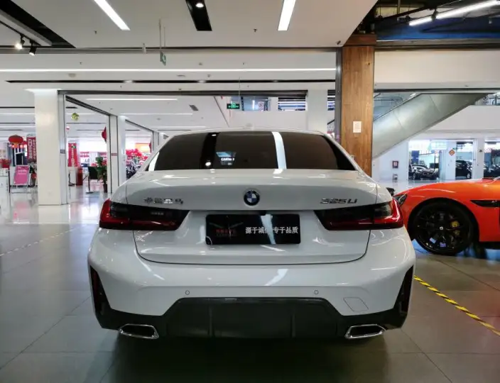 BMW 3 Series 2023 Model 325Li M Sports Set – фото 4