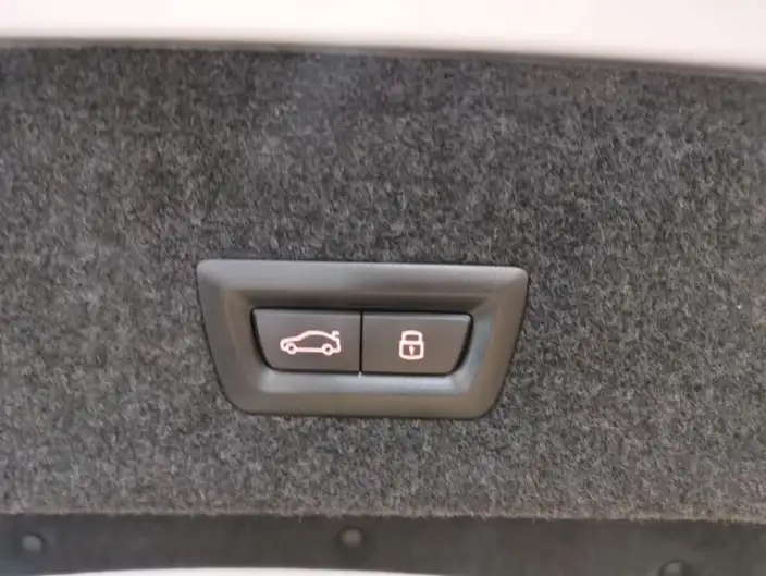 BMW 3 Series 2023 Model 325Li M Sports Set – фото 5