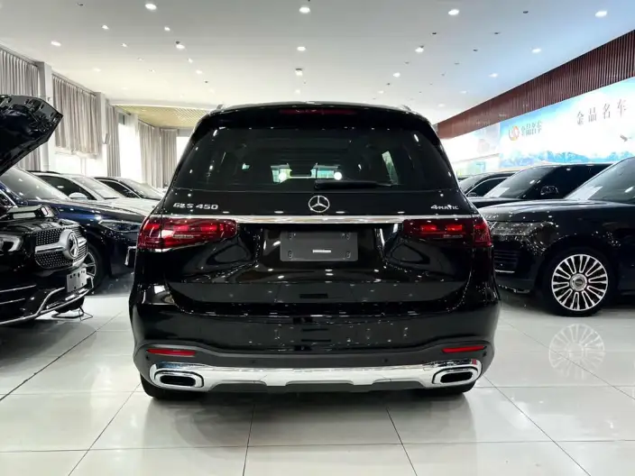 Mercedes-Benz GLS 2025 Model GLS 450 4MATIC Dynamic Model – фото 3