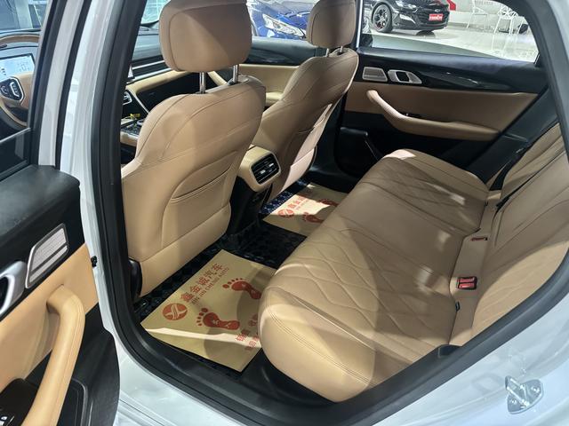 Geely Galaxy A7 PHEV 2025 модификация 150km Tiggo + Edition – фото 9