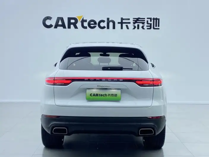 Cayenne E-Hybrid 2021 Model Cayenne E-Hybrid 2.0T – фото 3