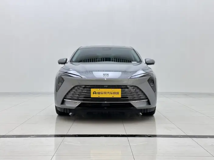 Buick LaCrosse 2023 Model 28T Automatic Yue Zun Edition – фото 2