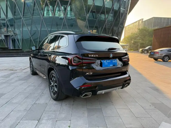 BMW X3 2022 Model Facelift xDrive25i M Sports Set – фото 4