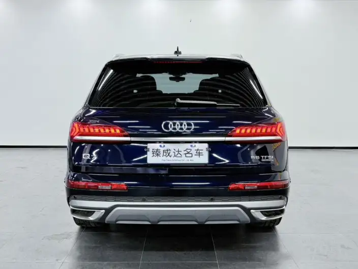 Audi Q7 2021 Model 55 TFSI quattro S line Noble Model – фото 5