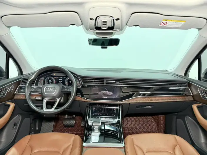 Audi Q7 2021 Model 55 TFSI quattro S line Noble Model – фото 9